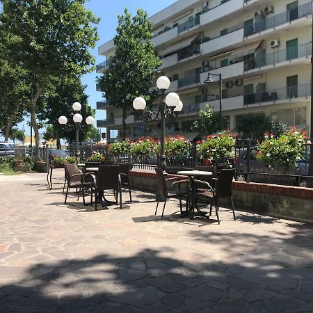 Hotel Darsena Cesenatico Exteriér fotografie